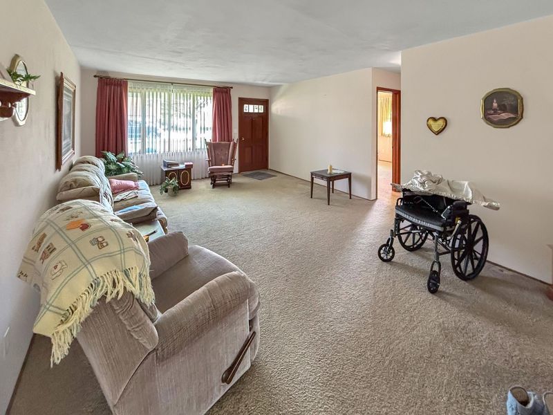 635 Southbrook Drive, Greenville, OH 45331 Photo 3