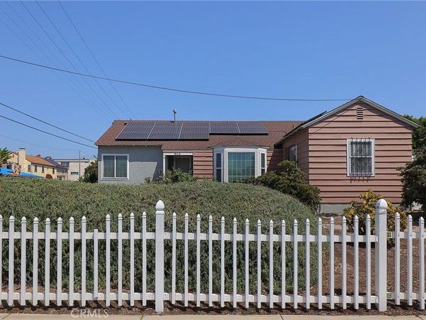 803 E La Palma, Inglewood, CA 90301