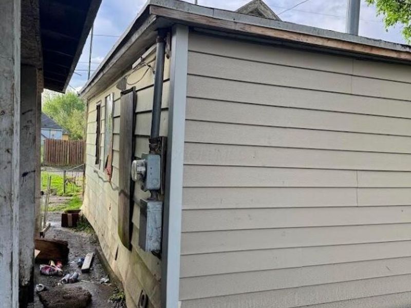 1037 Middle Street , Springfield, OH 45503 Photo 5