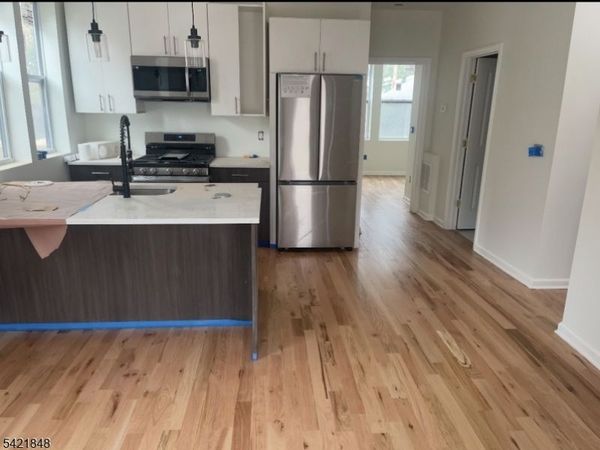 100 King St, Unit 1, Nutley, NJ 07110