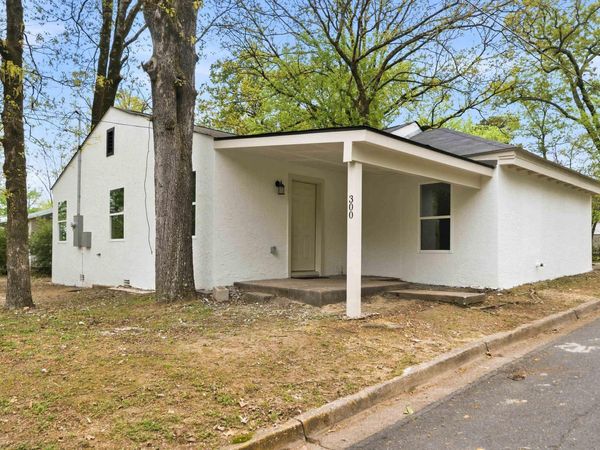 300 WYNN Street, Hot Springs, AR 71913
