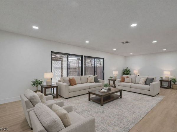 3251 Liahona Way, Las Vegas, NV 89121