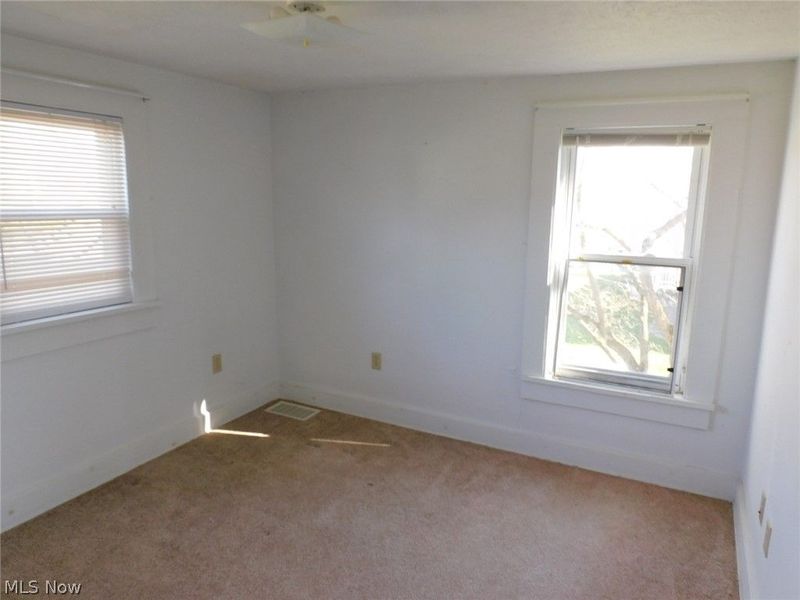 303 S Market Street, Jefferson, OH 44047 Photo 15