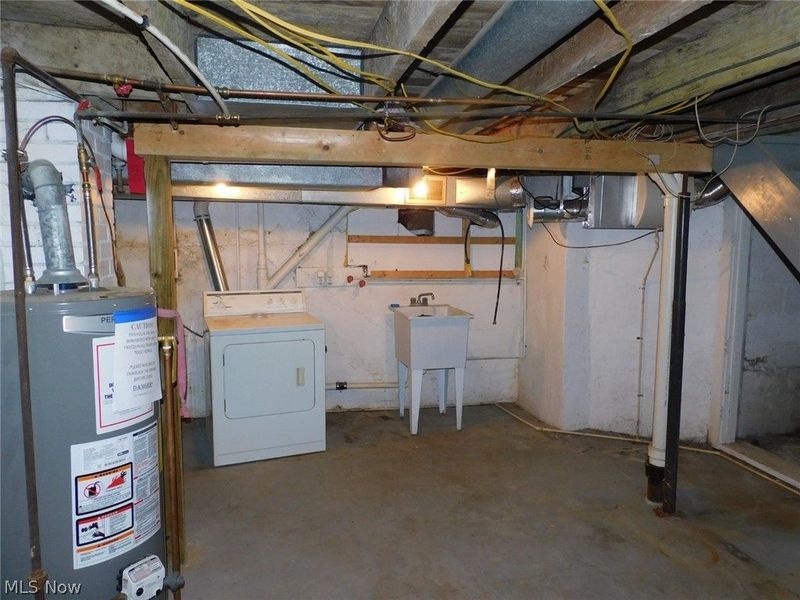 303 S Market Street, Jefferson, OH 44047 Photo 22