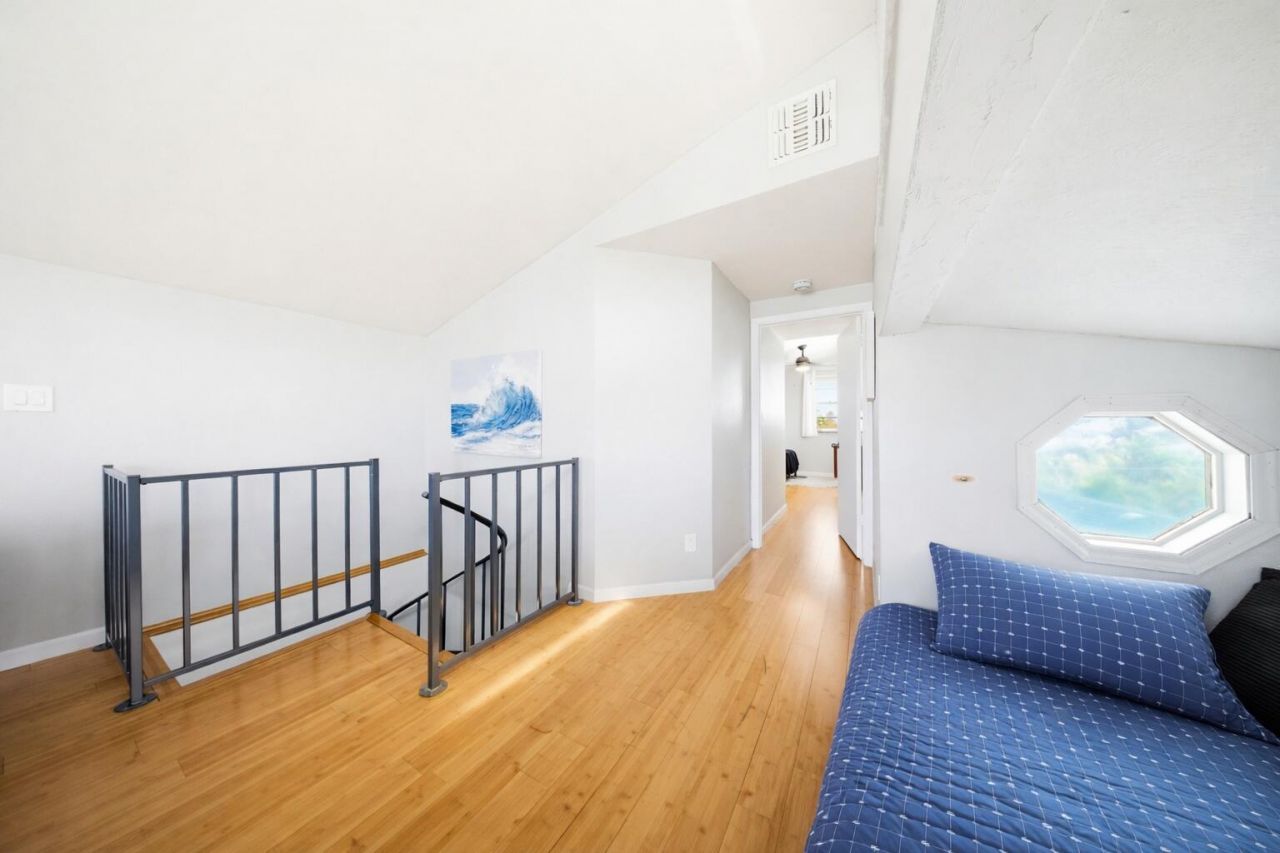 17151 Marlin Drive, Sugarloaf, FL 33042 Photo