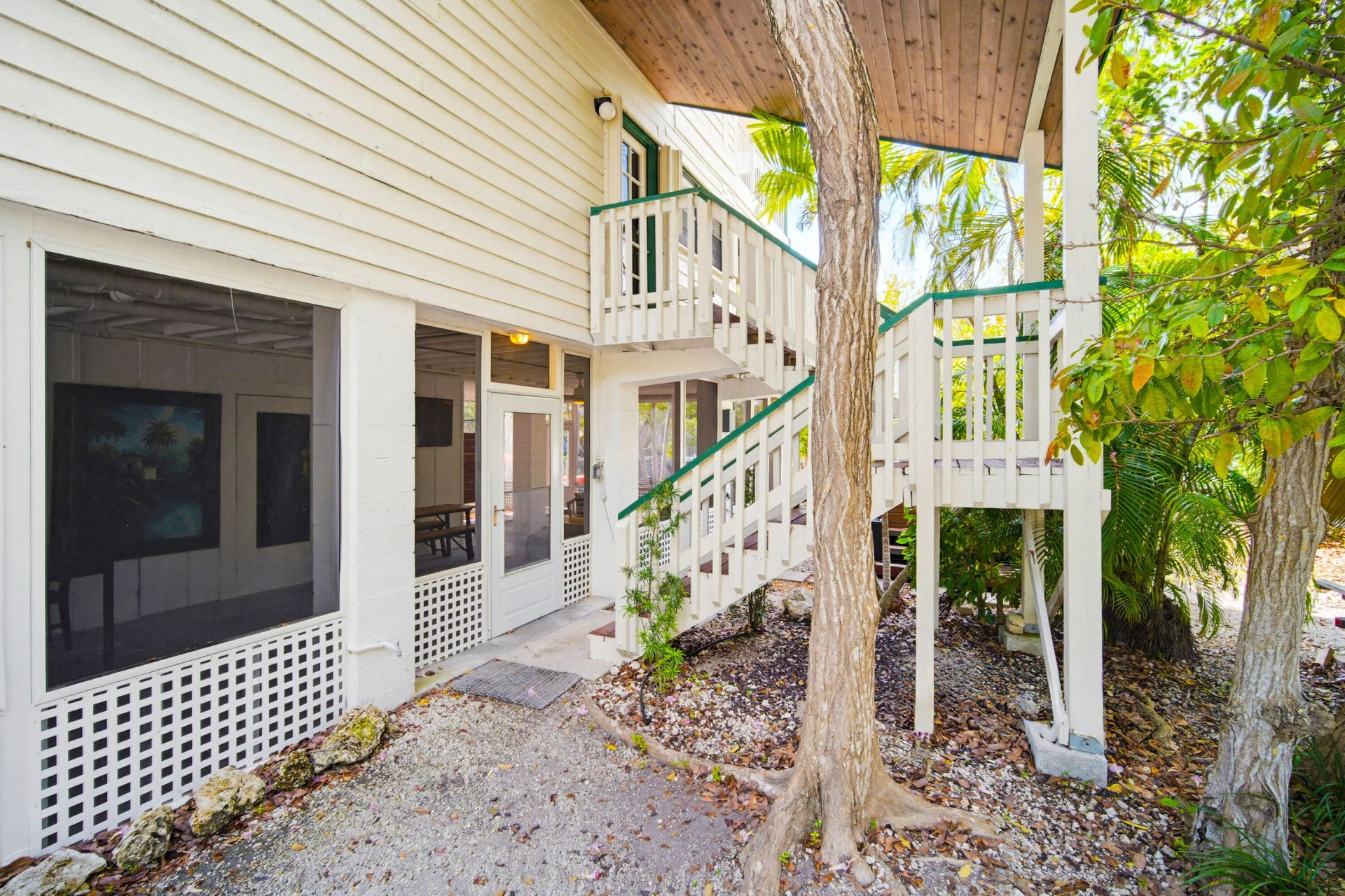 17151 Marlin Drive, Sugarloaf, FL 33042 Photo