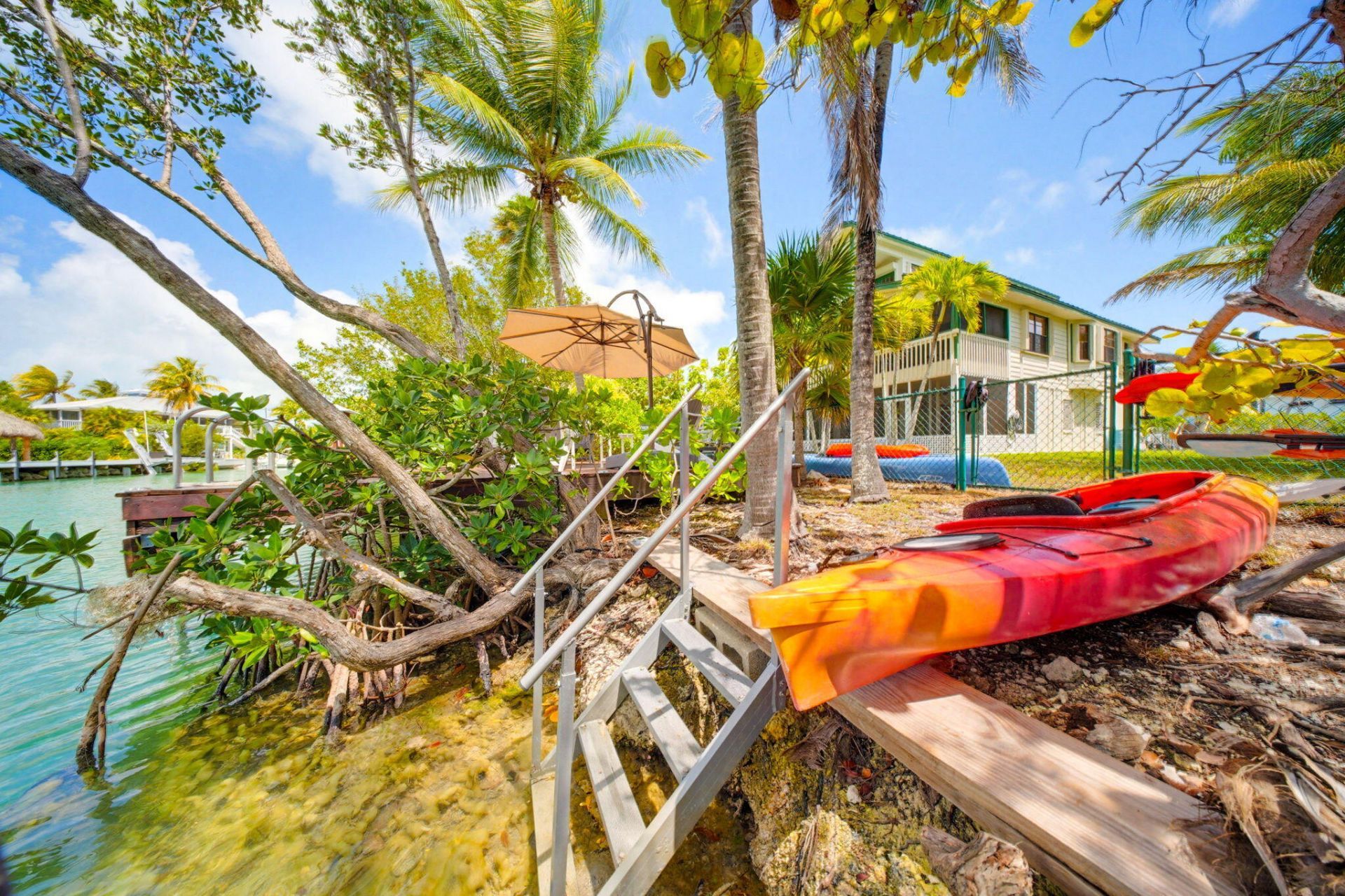 17151 Marlin Drive, Sugarloaf, FL 33042 Photo