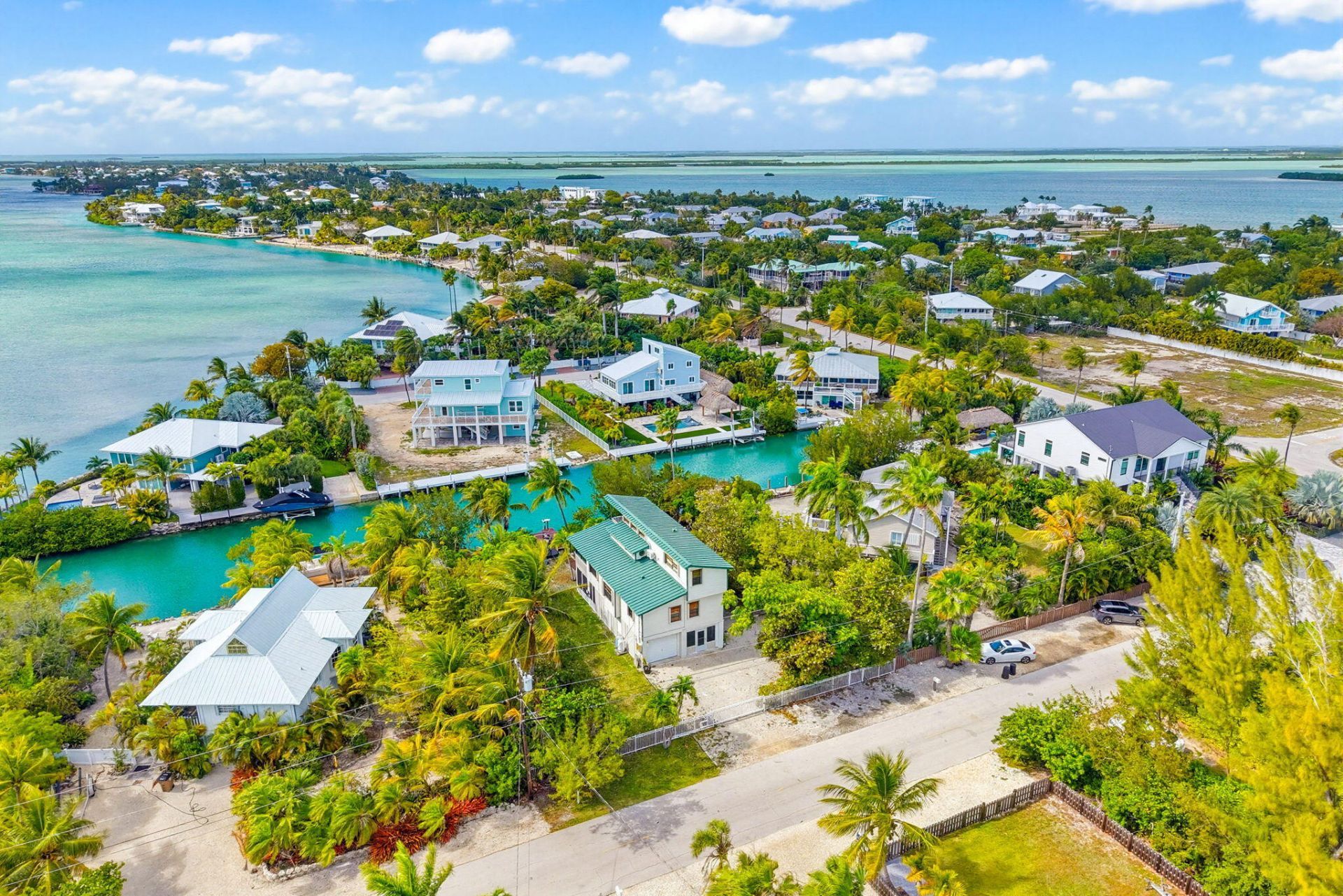 17151 Marlin Drive, Sugarloaf, FL 33042 Photo