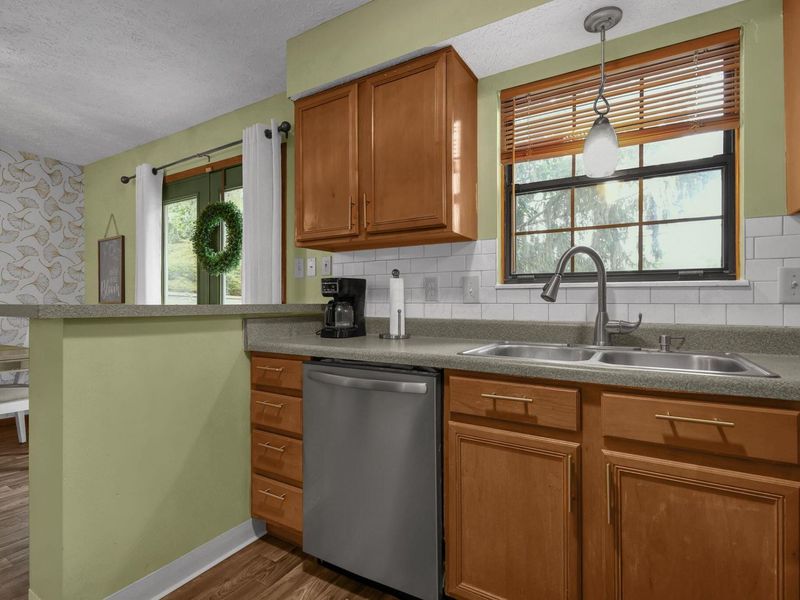 1333 Brookview Circle, Unit 1333, Pickerington, OH 43147 Photo 15