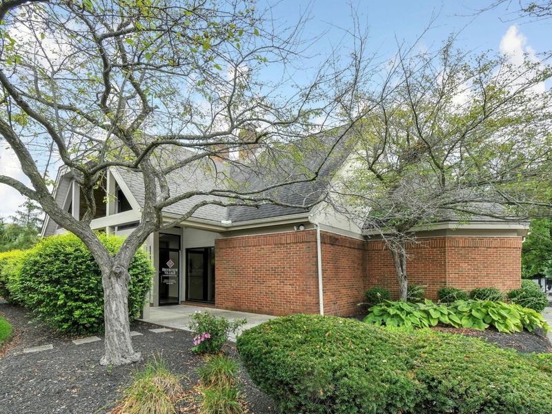 1333 Brookview Circle, Unit 1333, Pickerington, OH 43147 Photo 3