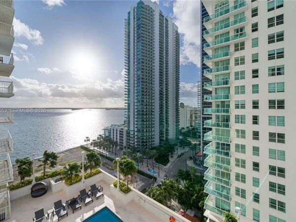 1200 Brickell Bay Dr, Unit 1705, Miami, FL 33131