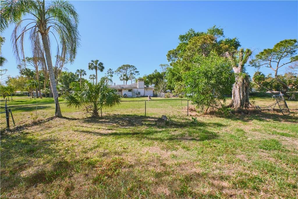 3731 Liberty Sq, Fort Myers, FL 33908 Photo