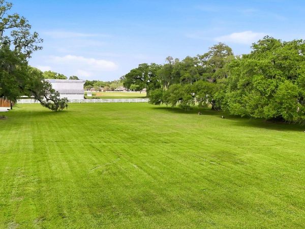 37480 Duplessis Rd, Prairieville, LA 70769