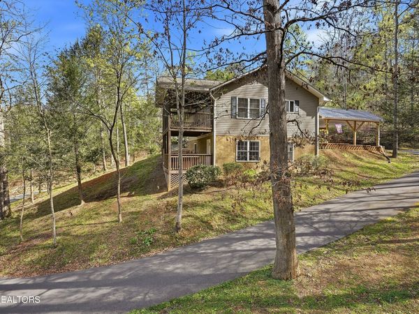 604 Monte Wood Circle, Pigeon Forge, TN 37863