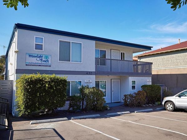 432 2nd Street, Unit G, Encinitas, CA 92024