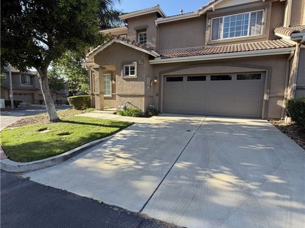 22528 Canal Circle, Grand Terrace, CA 92313