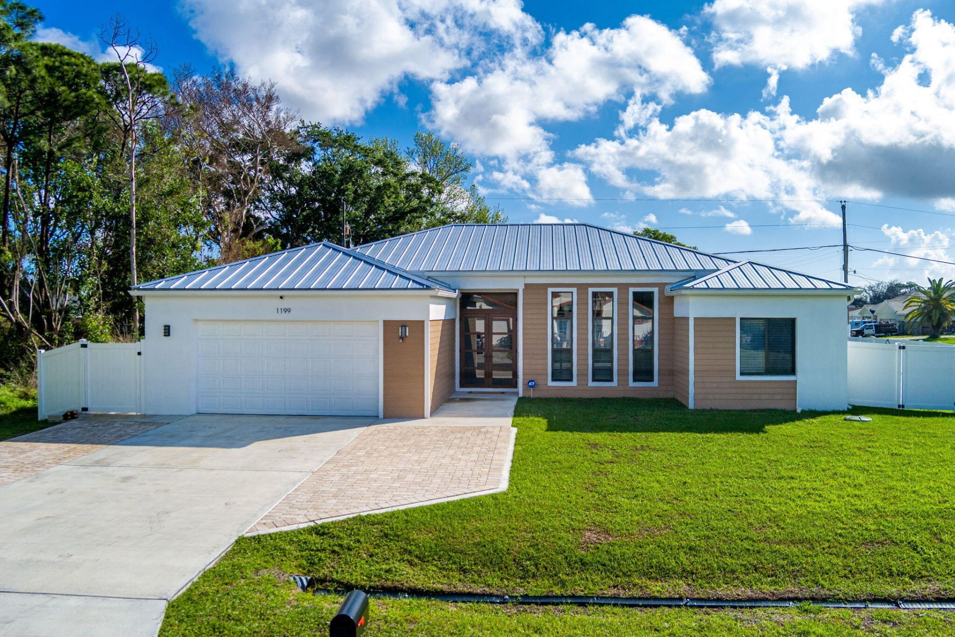 1199 SE Puritan Lane, Port Saint Lucie, FL 34983 Photo