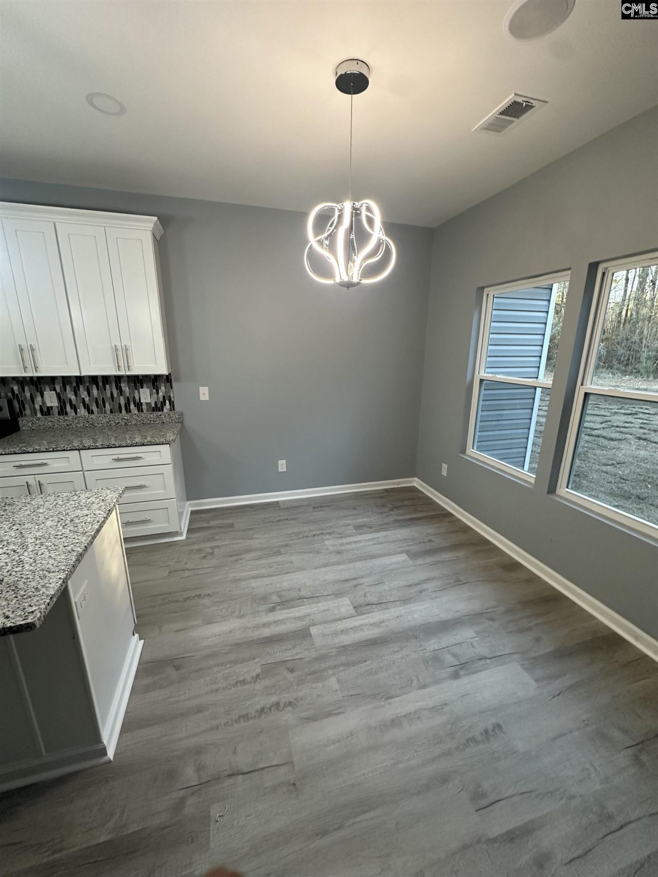 317 Woodberry Drive  Photo 4