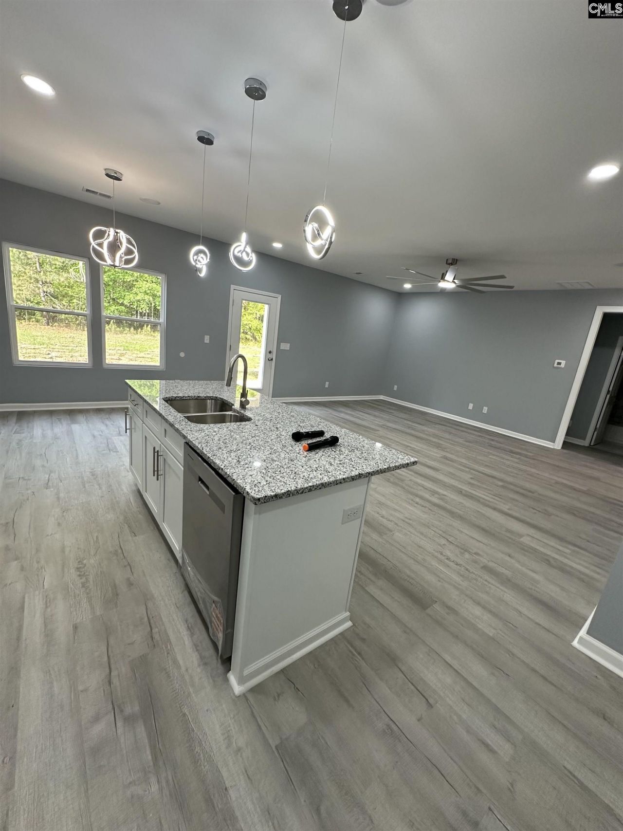 317 Woodberry Drive  Photo 8