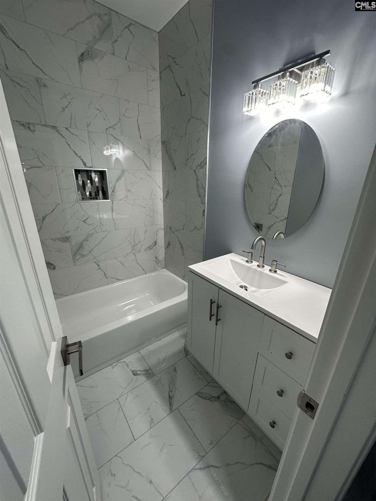 317 Woodberry Drive  Photo 9