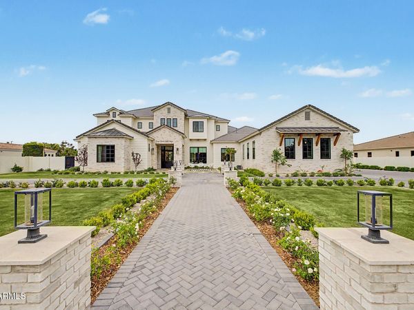 2309 E Plum Street, Gilbert, AZ 85298