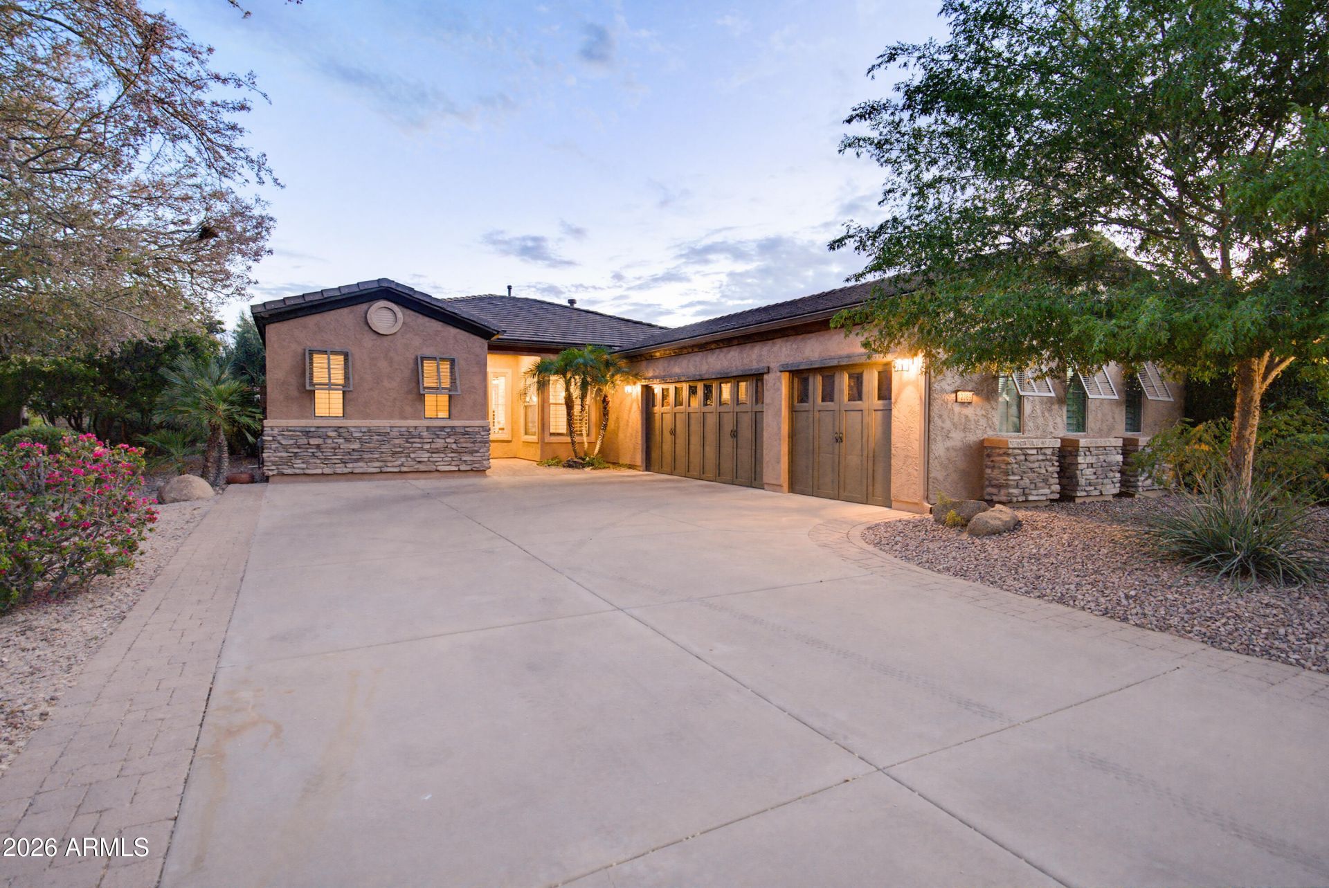 12369 W Running Deer Trail, Peoria, AZ 85383 Main Photo