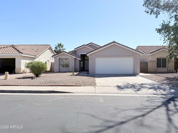 4127 N 100TH Avenue, Phoenix, AZ 85037