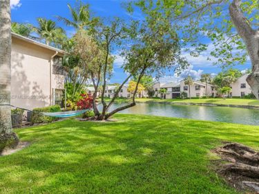 3244 NW 47th Ave, Unit 3298, Coconut Creek, FL 33063