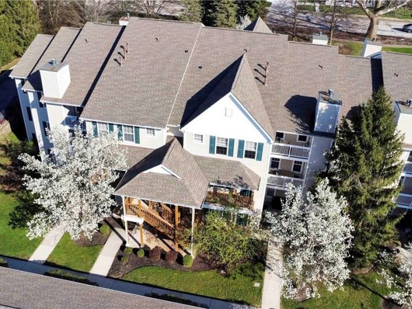 28340 Center Ridge Road , Unit 124, Westlake, OH 44145