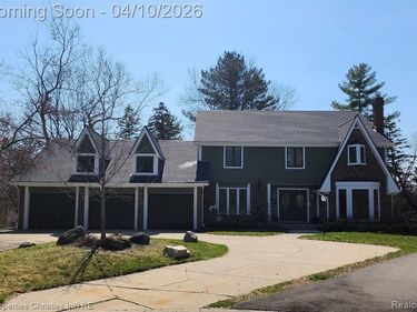 5304 High Court Way, West Bloomfield Twp, MI 48323