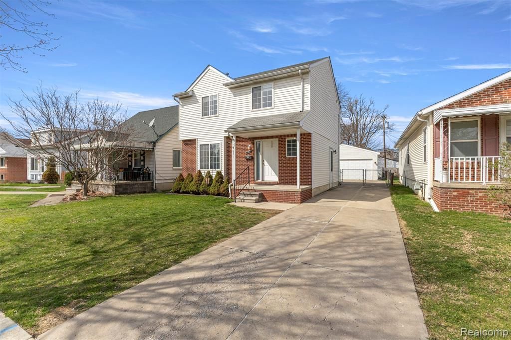 28810 Birchlawn Street, Garden City, MI 48135 Main Photo