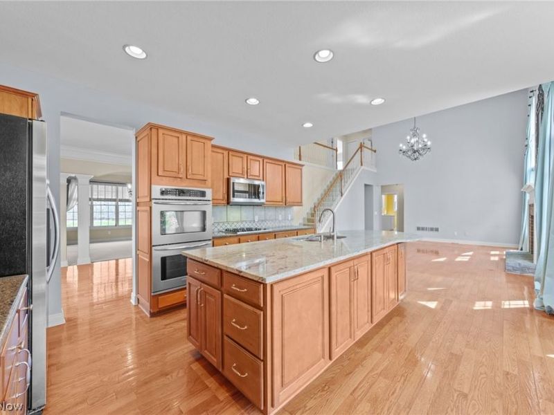 1542 Glen Lyon Drive, Westlake, OH 44145 Photo 13