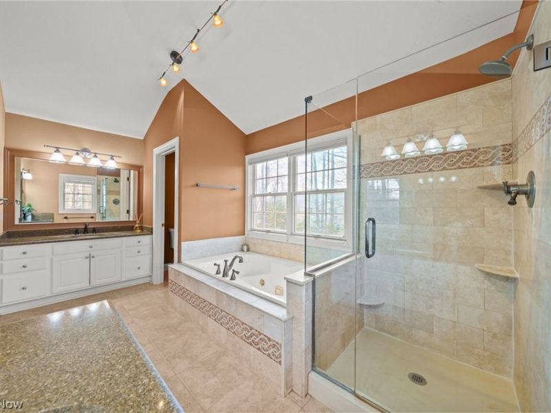 1542 Glen Lyon Drive, Westlake, OH 44145 Photo 27