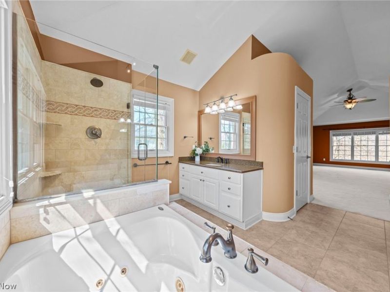 1542 Glen Lyon Drive, Westlake, OH 44145 Photo 28