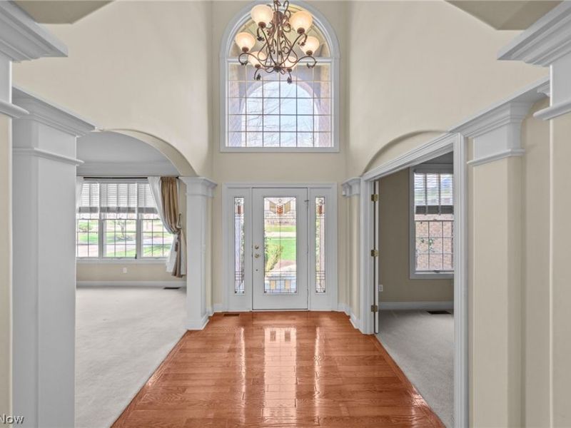 1542 Glen Lyon Drive, Westlake, OH 44145 Photo 3