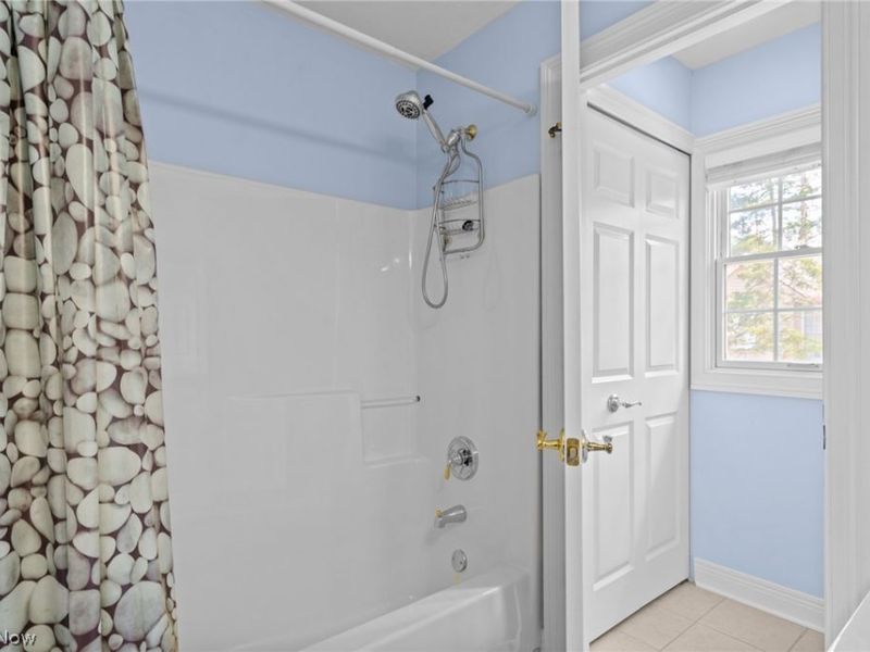 1542 Glen Lyon Drive, Westlake, OH 44145 Photo 34