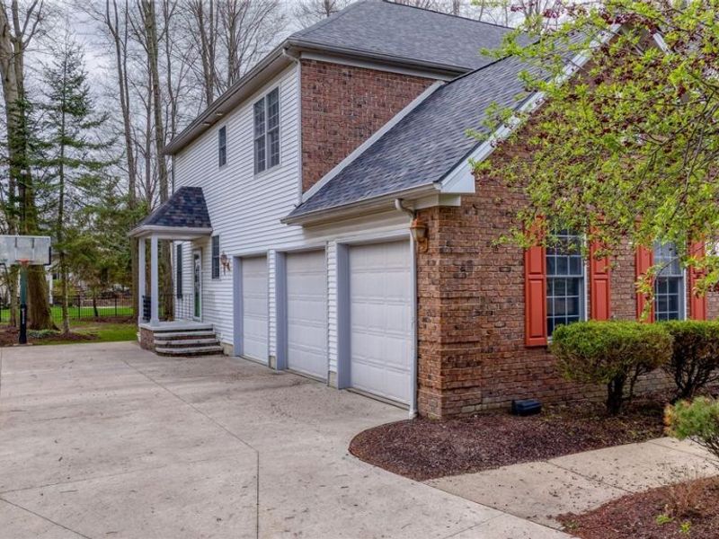 1542 Glen Lyon Drive, Westlake, OH 44145 Photo 48