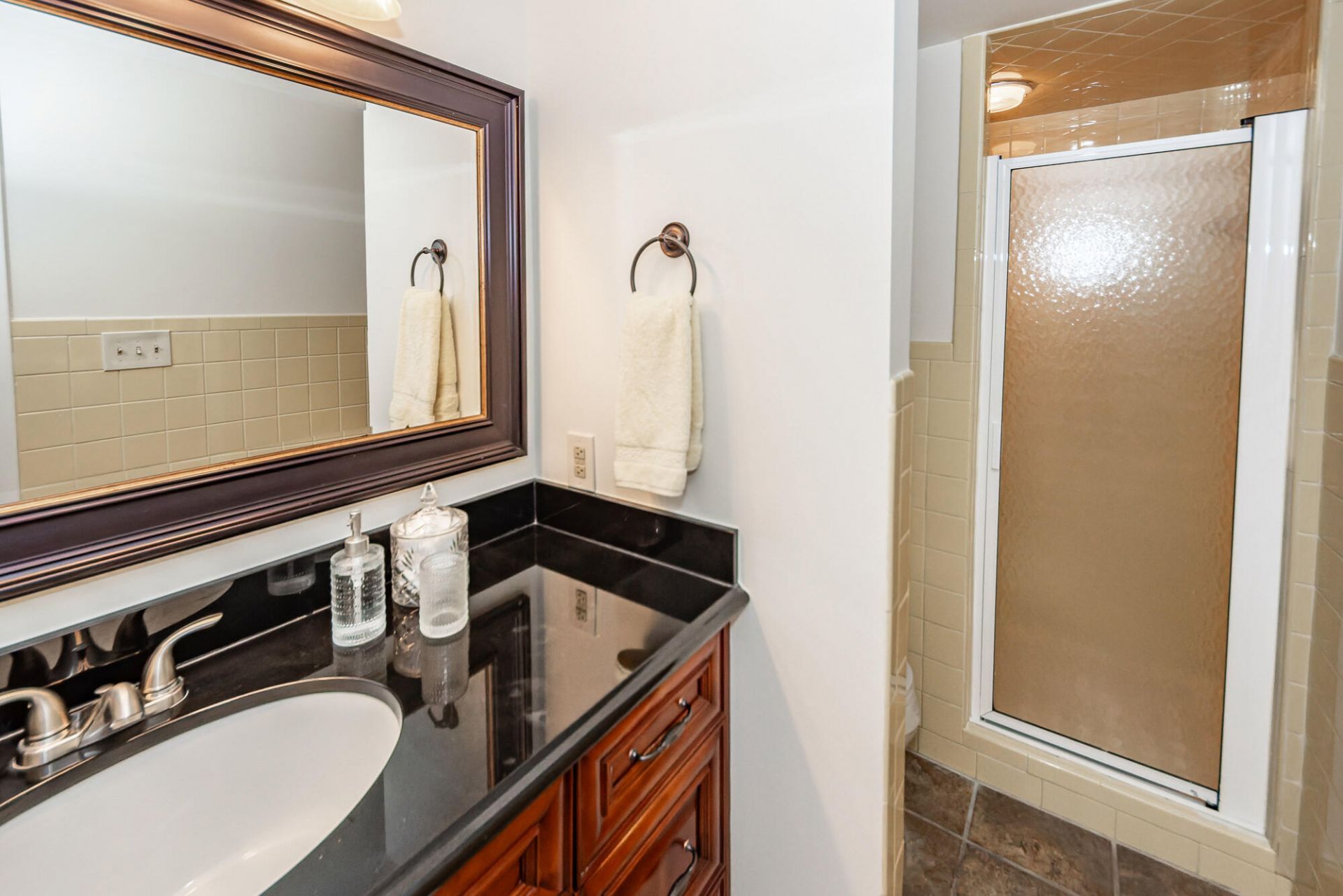 306 Ventura Place Photo 18