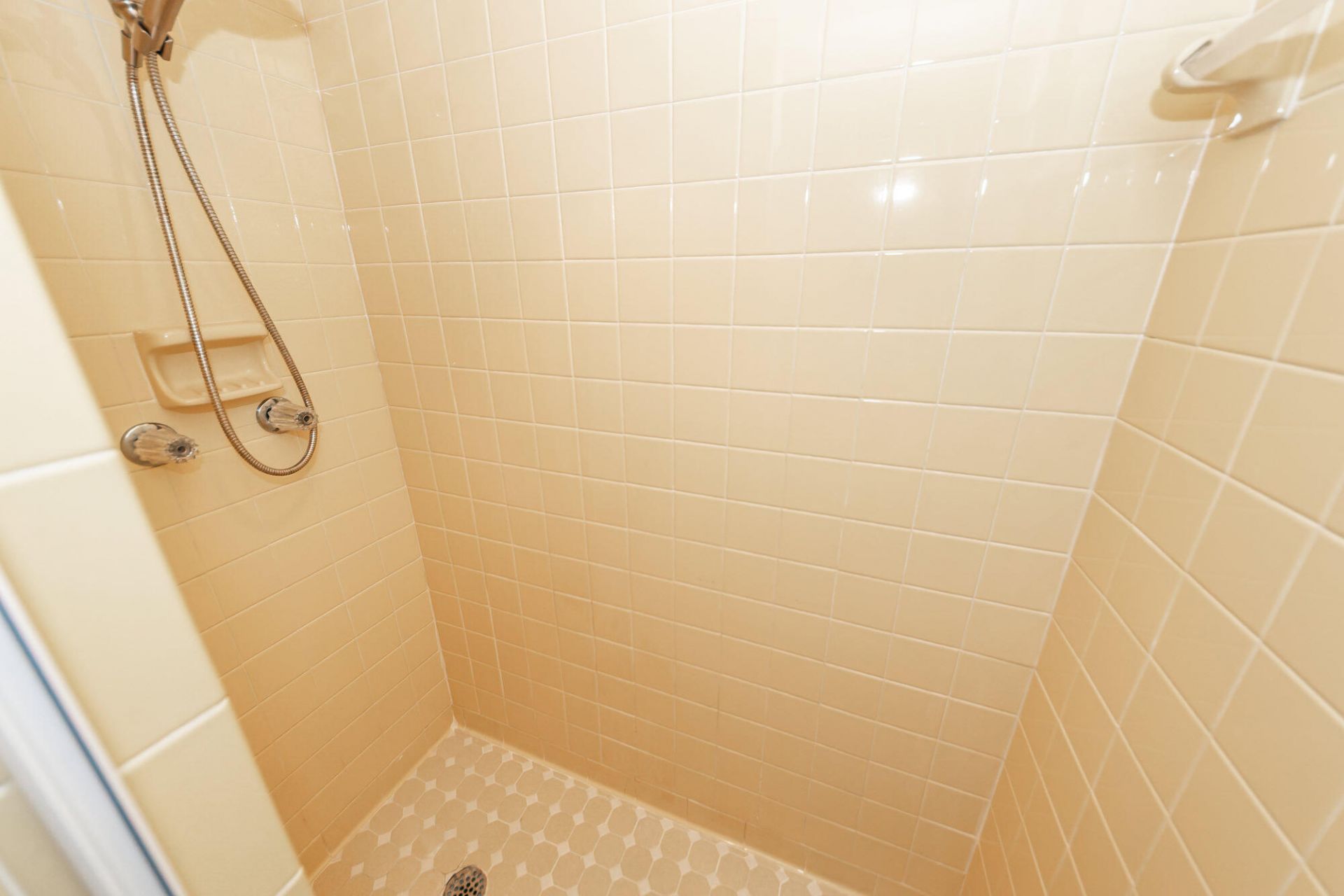 306 Ventura Place Photo 19