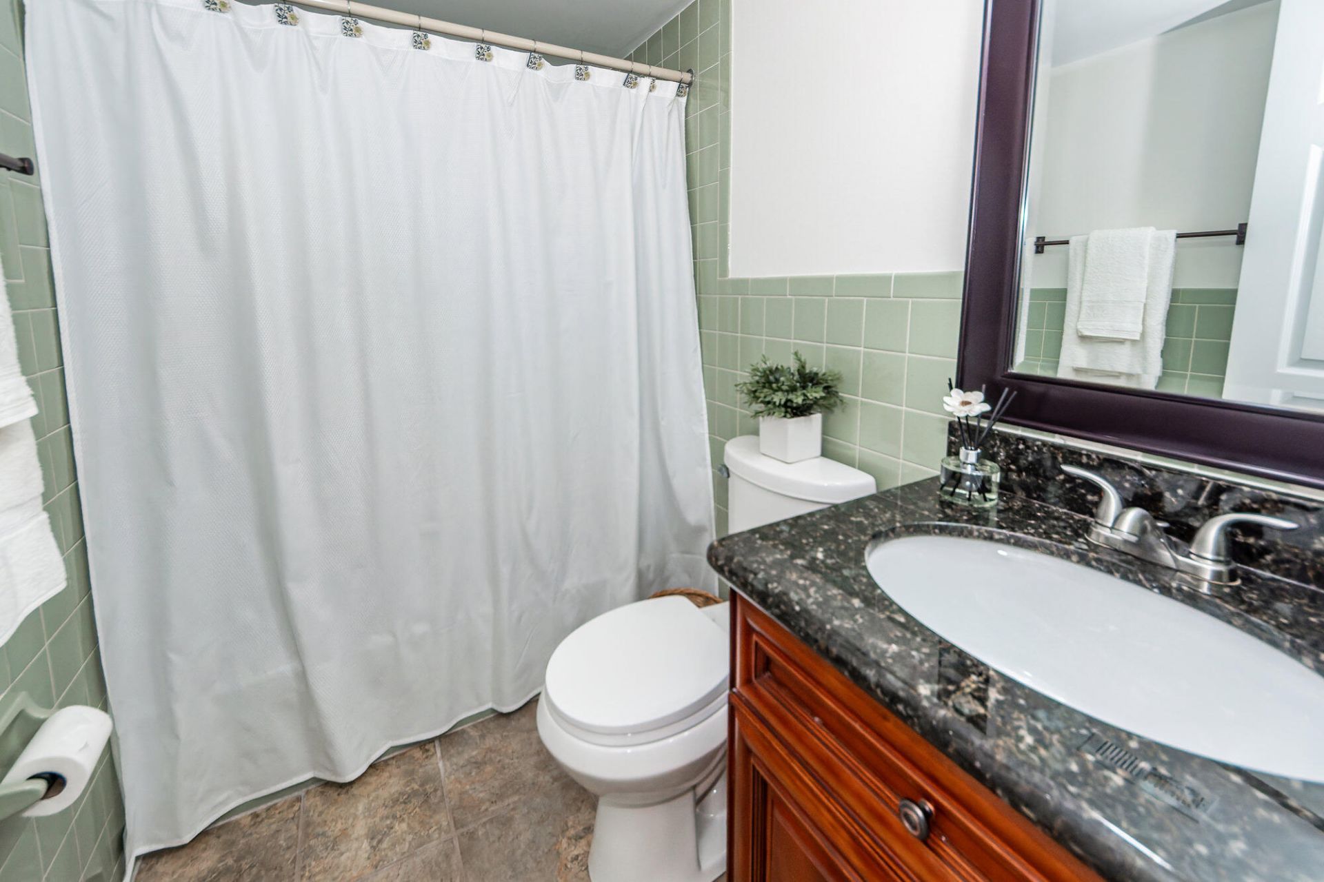 306 Ventura Place Photo 22