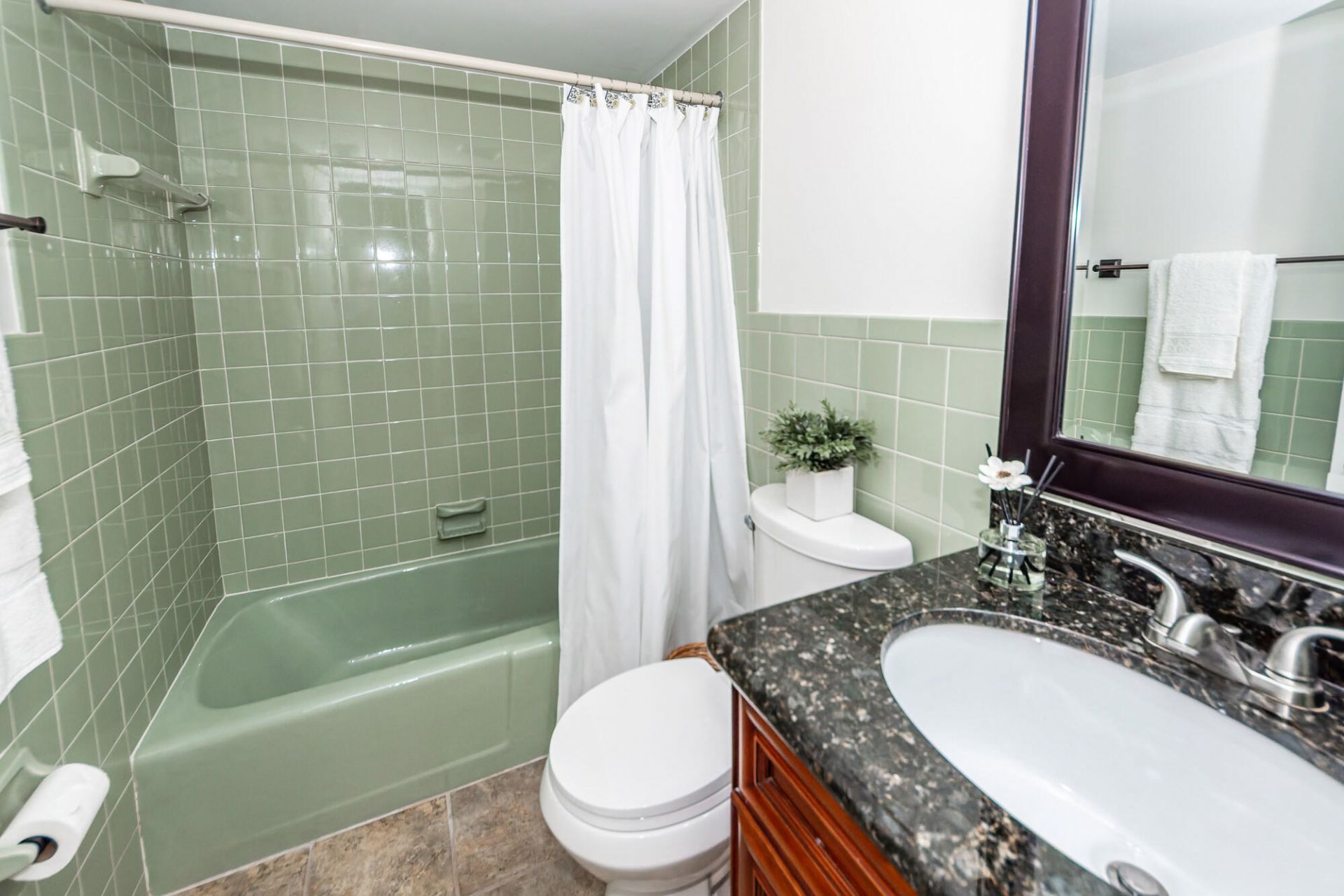 306 Ventura Place Photo 23