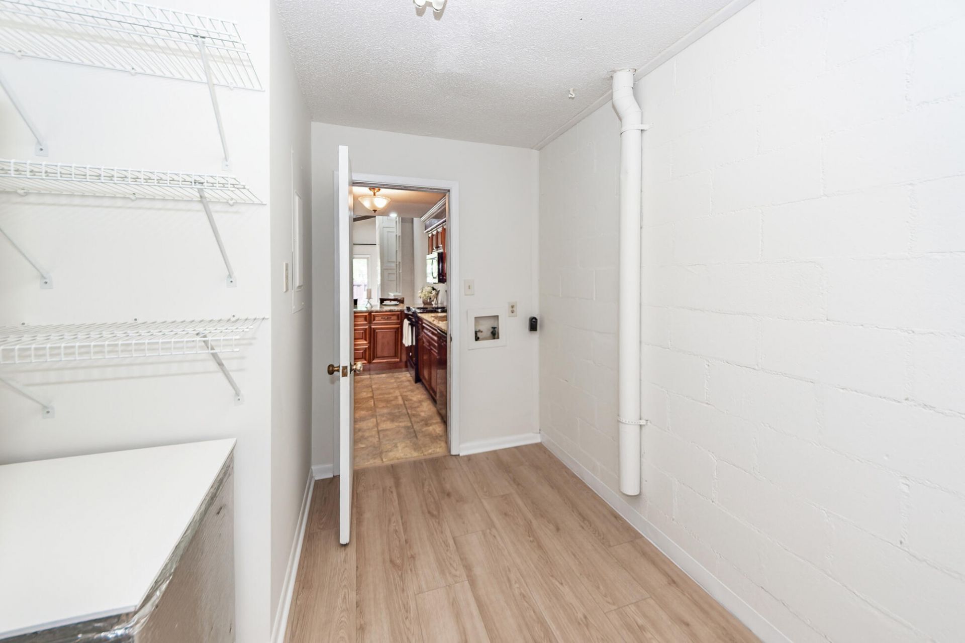 306 Ventura Place Photo 25