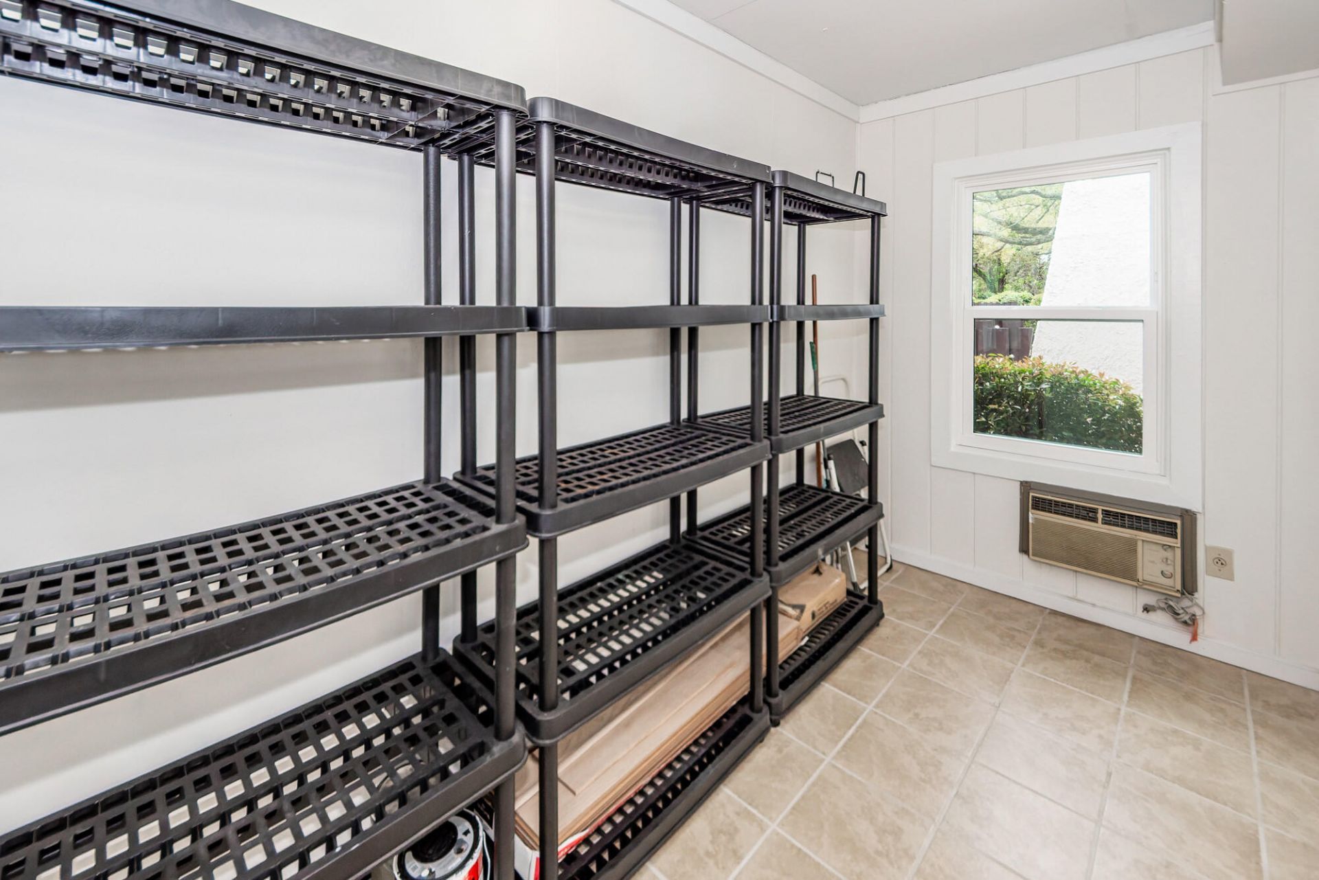 306 Ventura Place Photo 26