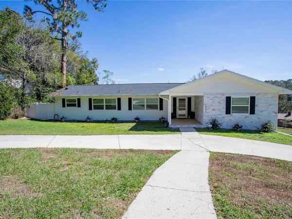 1930 HILLTOP DRIVE , MOUNT DORA, FL 32757