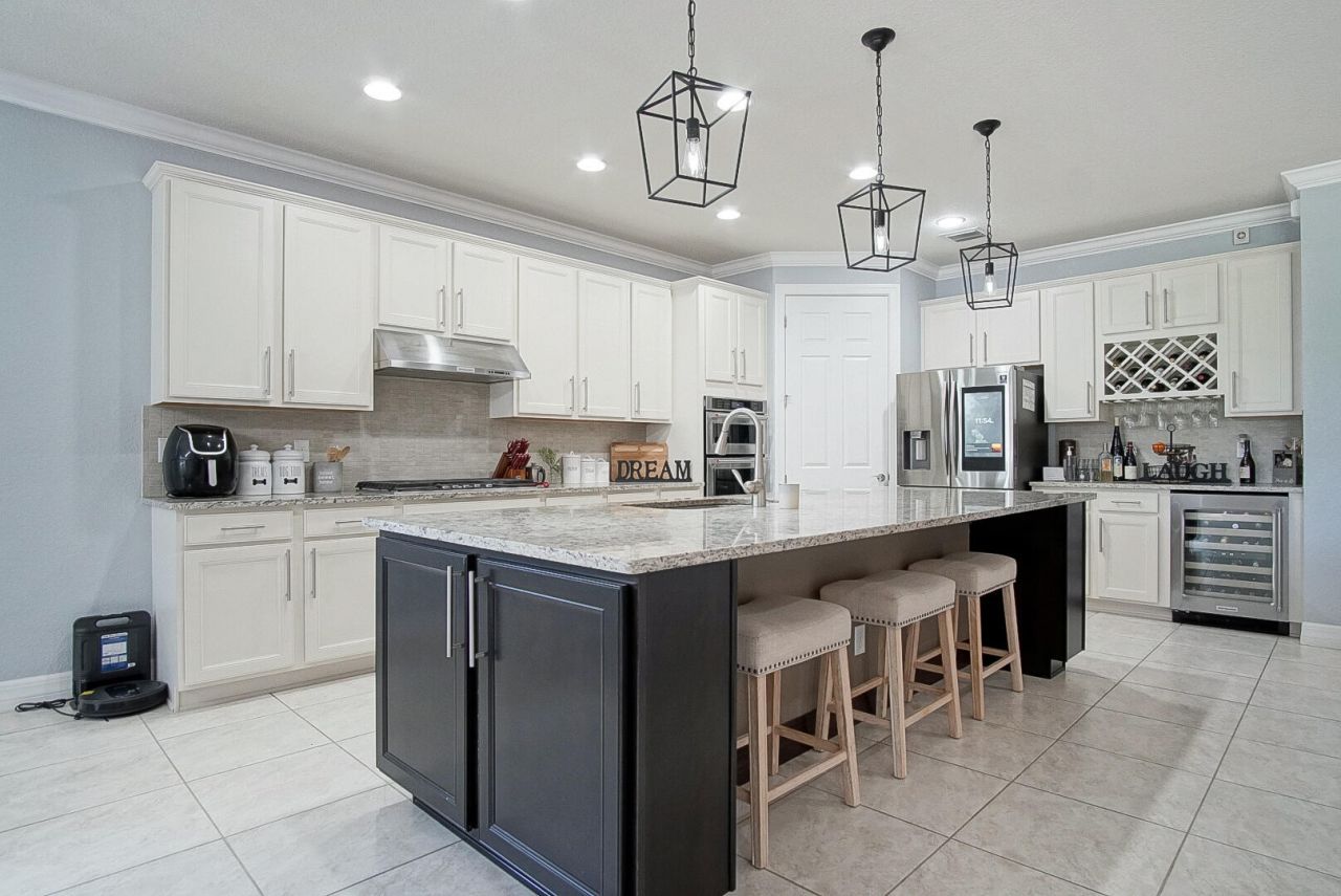 301 SE Huntington Circle, Port Saint Lucie, FL 34984 Photo