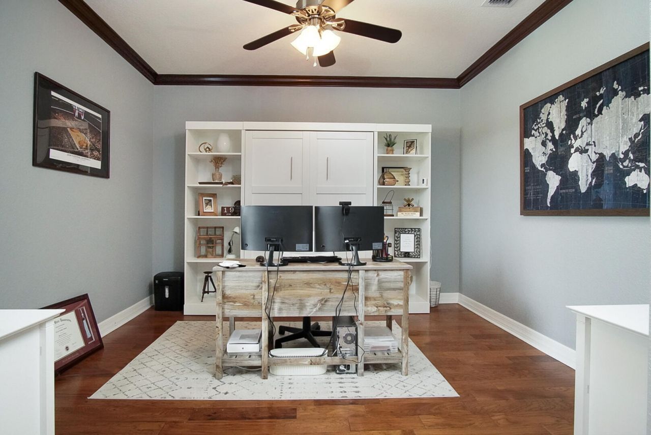 301 SE Huntington Circle, Port Saint Lucie, FL 34984 Photo