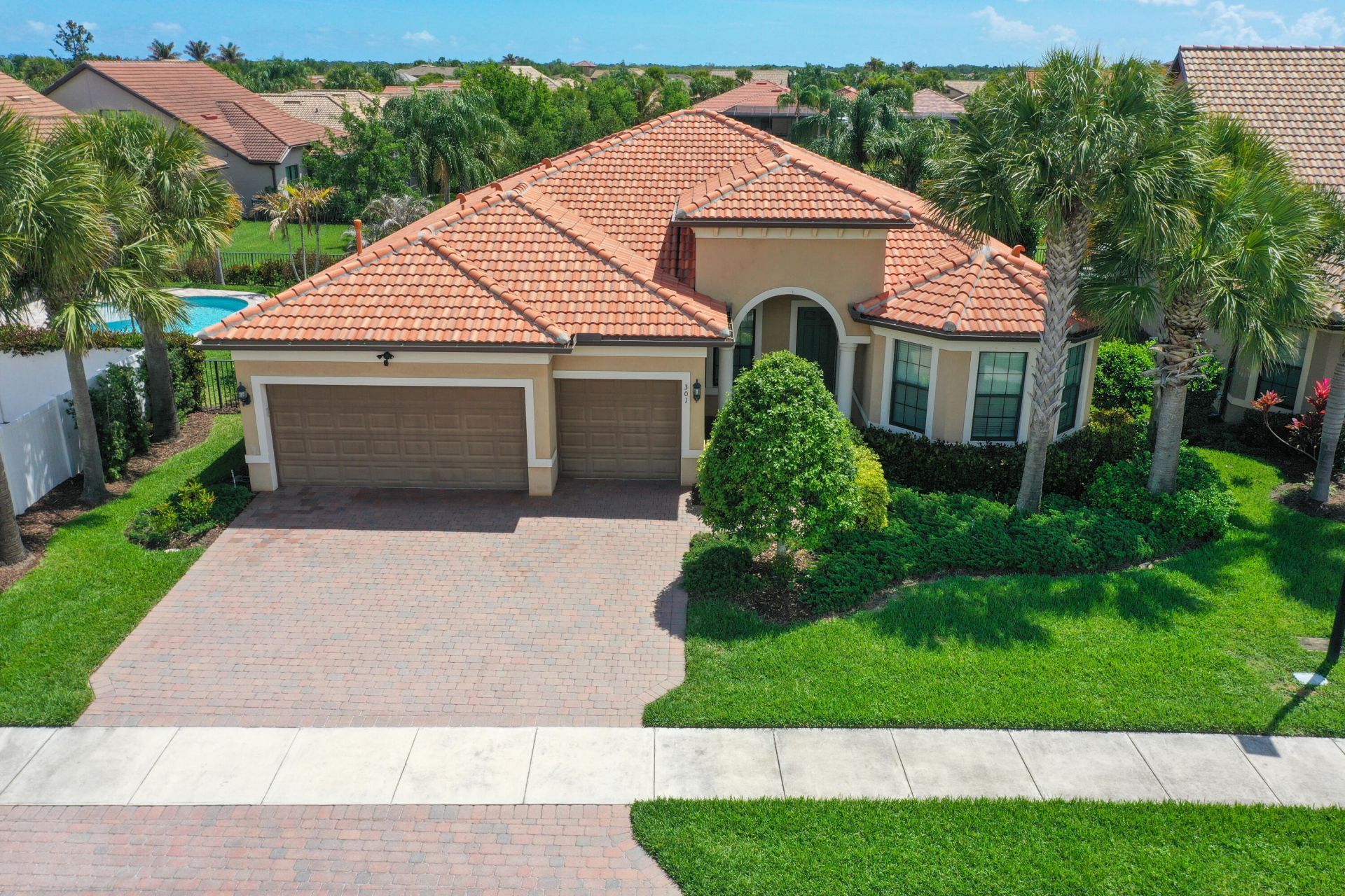 301 SE Huntington Circle, Port Saint Lucie, FL 34984 Photo
