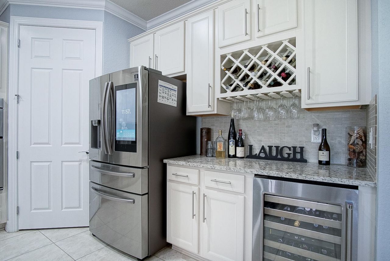 301 SE Huntington Circle, Port Saint Lucie, FL 34984 Photo