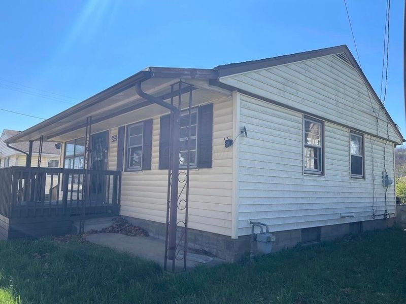 234 N Bridge Street, Newcomerstown, OH 43832 Photo 5