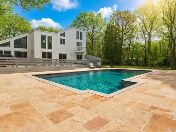 44 Diane Drive, East Hampton, NY 11937